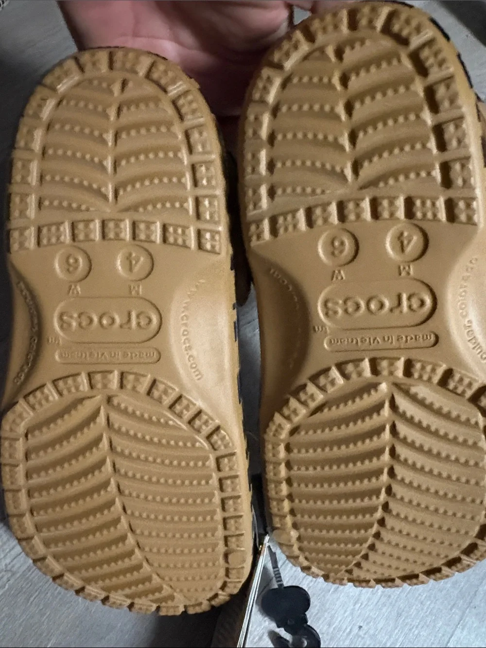 CROCS classic clog